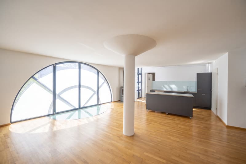 RAFFINIERT. MODERN. PANORAMABLICK. (3)