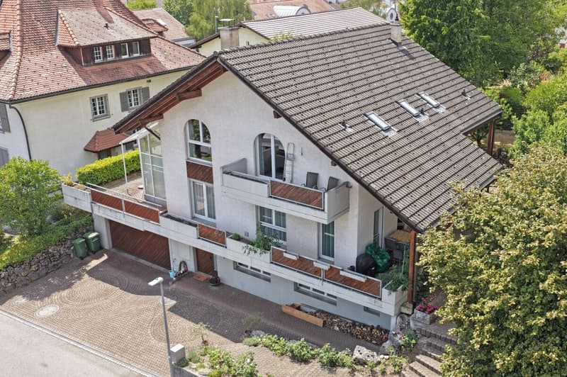 Grosszügiges Einfamilienhaus mit Garten an beliebter Wohnlage (1)