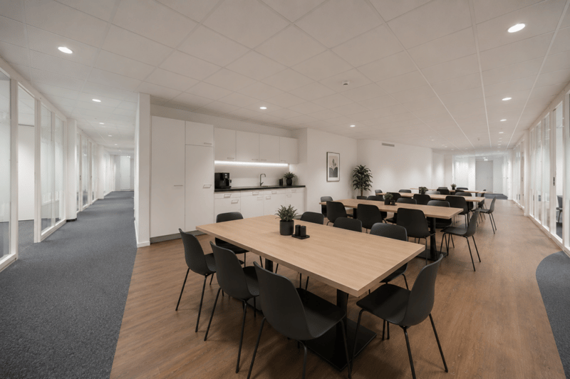 Ausgebaute Büro-/ Gewerbefläche im Mattenhof mit eigenem Aussenbereich (3)