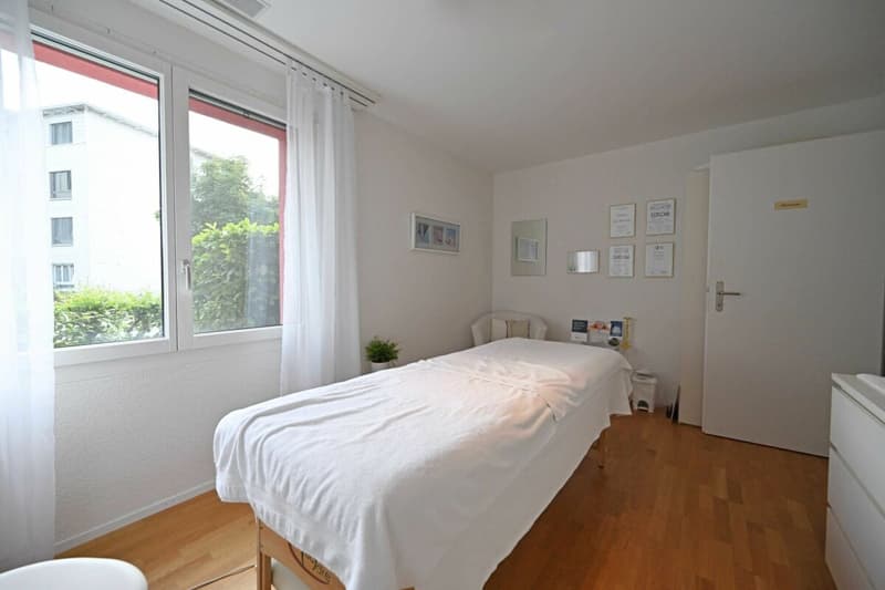 3.5-Zimmer-Gartenwohnung mit Privatsphäre (7)