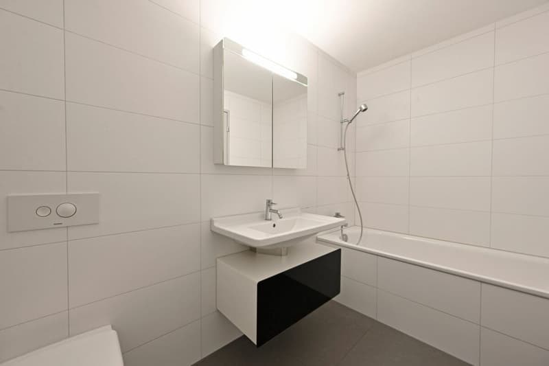 Grosszügige 5.5-Zimmerwohnung an zentraler Lage in Lyss (10)