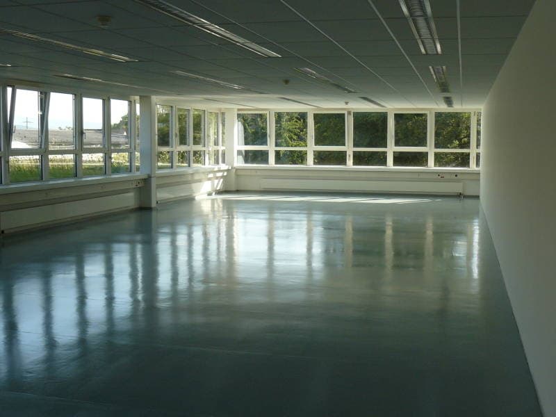 250 m² d'espace commercial et de bureau (hors salle de stockage) à Kaiseraugst – loyer attractif (2)