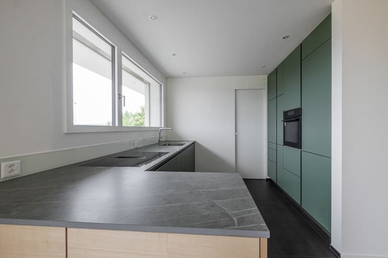 Exklusive 3.5-Zimmer-Neubau-Attikawohnung im Erstbezug - Wohnen wie in den Ferien (3)