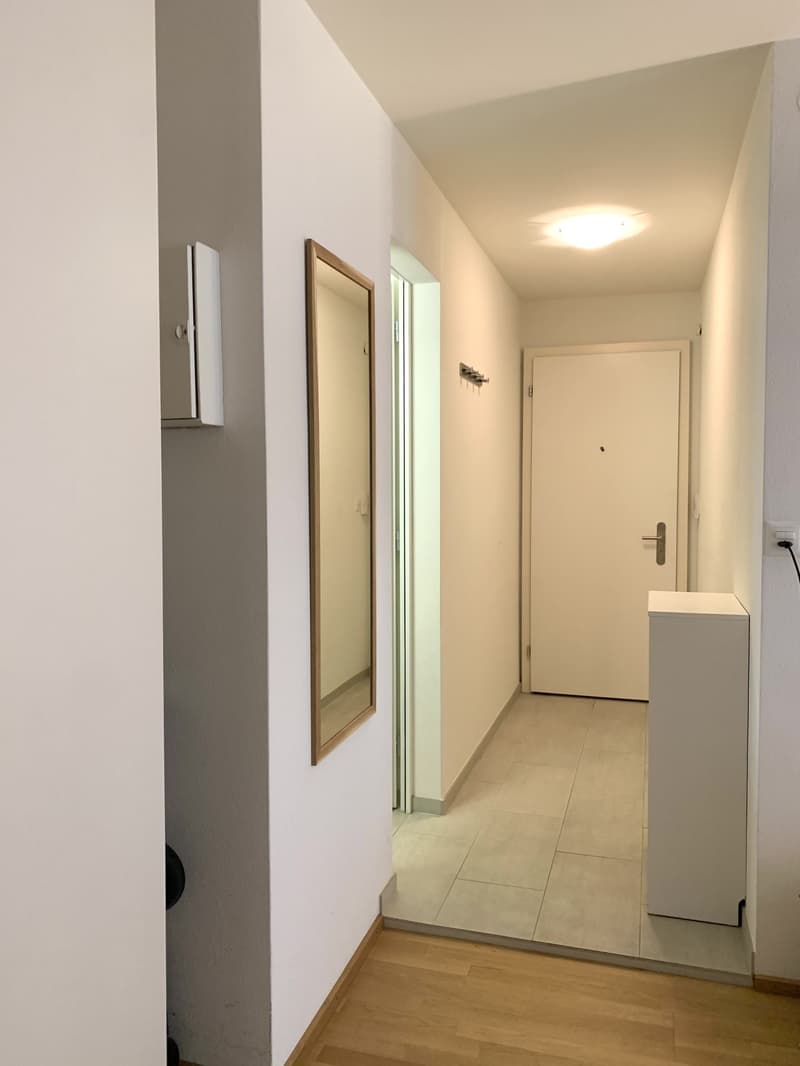 Studio in quiet side street, centrally located (5)