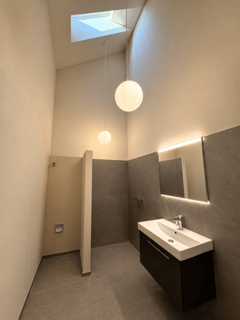 Premium 3.5 Zimmer-Dachwohnung auf 2 Ebenen in Neubauprojekt - sofort bezugsbereit! (3)