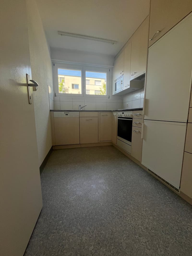 Grosszügige 2.5-Zimmer-Wohnung in Unterentfelden! (4)
