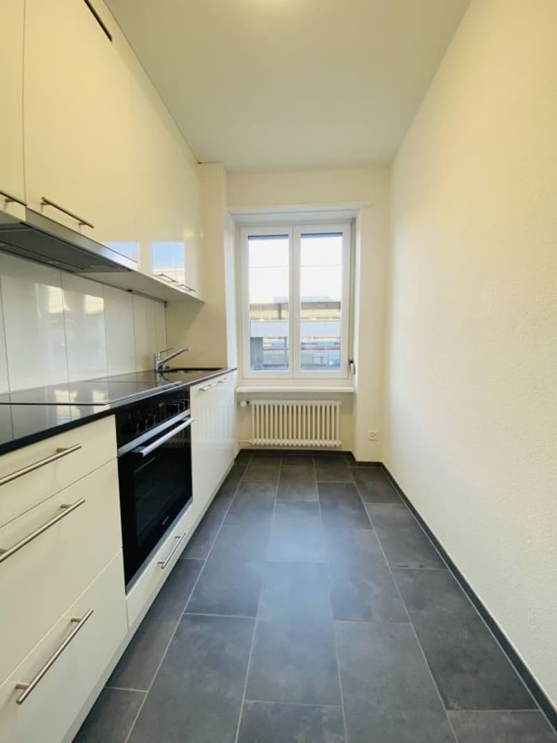 Zweitbezug 2.5-Zimmer mit Balkon und Keller (1001) (6)