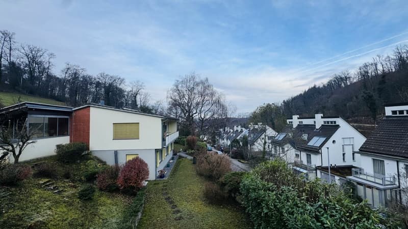 Gepflegte 2.5-Zimmer-Maisonette mit Garten & eigener WM/TU im 2-Familienhaus - per sofort (5)