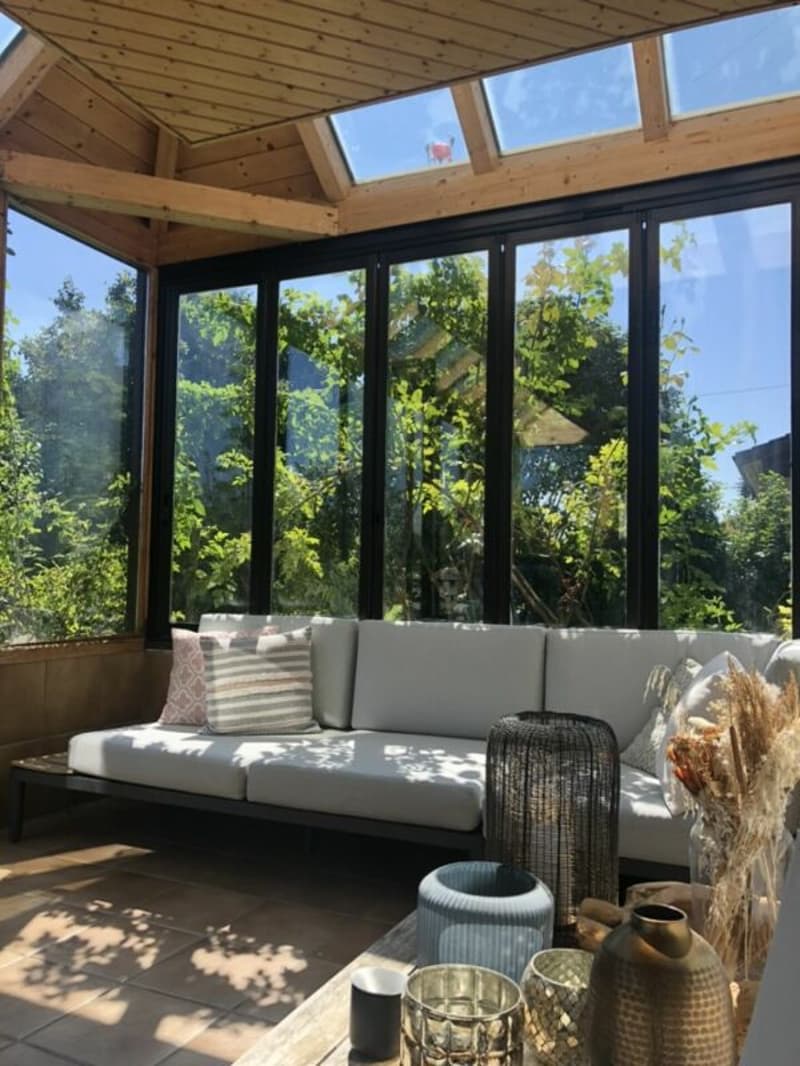 Freistehendes 5.5-Zimmer-EFH mit Wintergarten, Garage und sonnigem Garten (3)