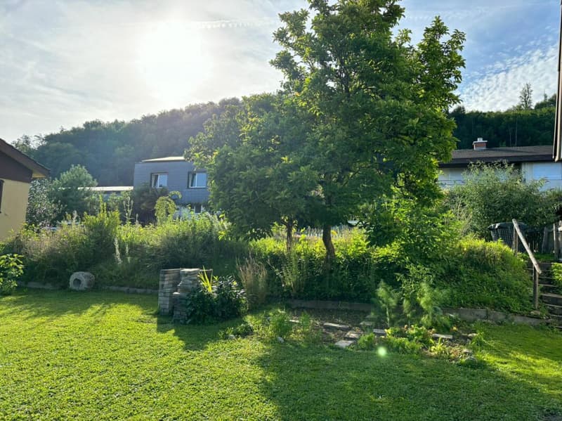 Freistehendes 5.5-Zimmer-EFH mit Wintergarten, Garage und sonnigem Garten (22)