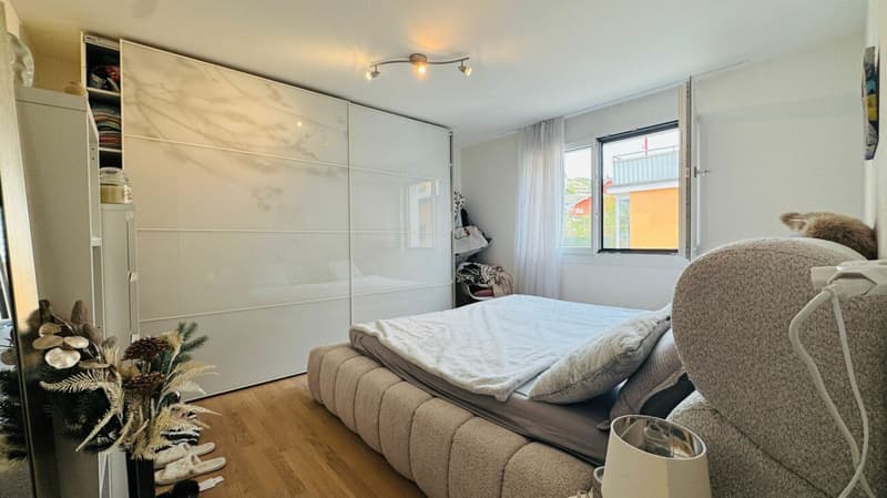 5.5-Zimmer-Maisonett mit Garten, Wintergarten, 2 Nasszellen, Bastelraum und 1 AEHP (9)