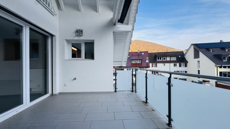 4.5-Zimmer-Maisonette mit Balkon, 2 Nasszellen, 2 Tiefgaragenplätzen, Waschturm und Keller (10)