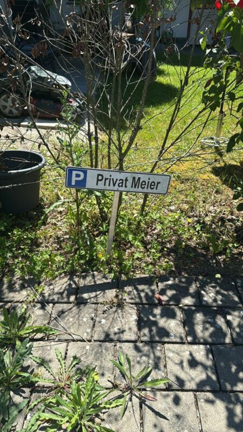 Gut sichtbare Gewerbefläche in Liestal mit Küche, Keller und Parkplatz (4)