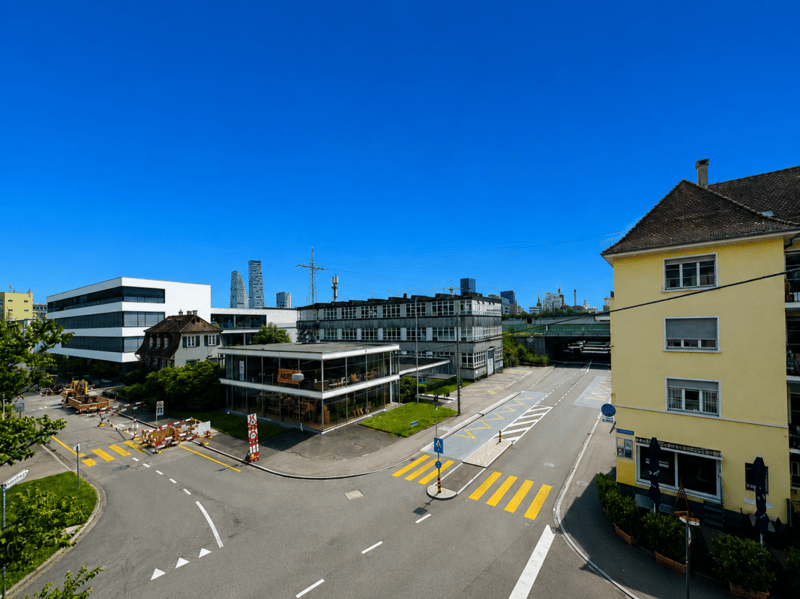 Schöne 2.5-Zimmerwohnung im 2. OG (w4) mit Balkon, eigener Waschmaschine und Kellerabteil (6)
