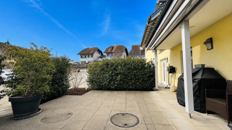 Top 3-Familienhaus im Eigentumsstandard mit 15 Parkplätzen, Werkstatt & Schopf in Zunzgen (14)