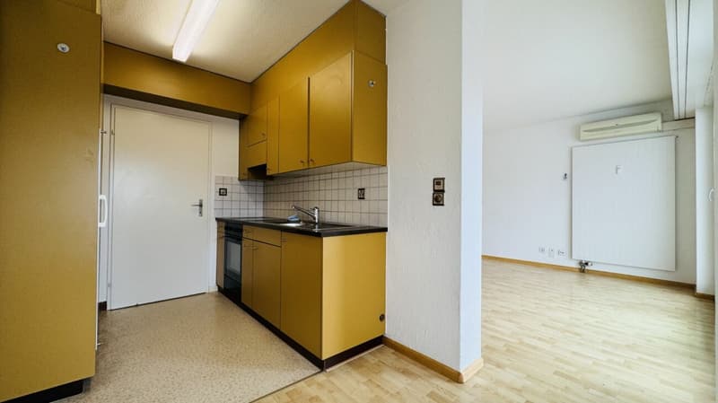 Gemütliche 3.5-Zimmer-Wohnung mit Balkon, Lift, Keller und ca. 80 m² Wohnfläche (5)
