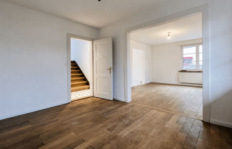 Charmantes 6-Zimmer-Einfamilienhaus mit Garten & Garagenbox in bester Lage von Muttenz (6)