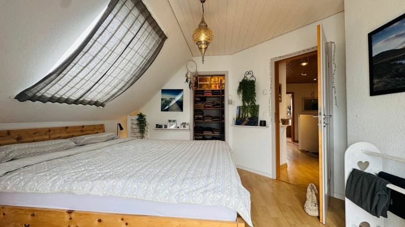 Top gepflegtes 4.5-Zimmer-EFH mit Wintergarten, grossem Garten, Garagenbox und PP (12)