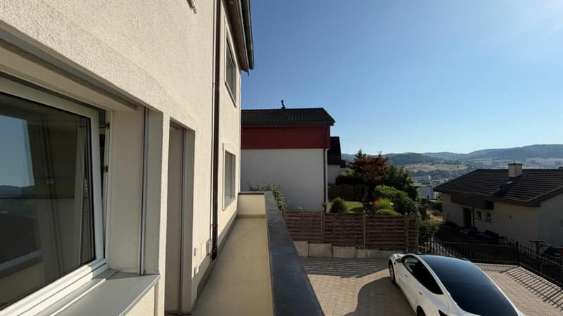 Neuwertiges Familienhaus mit traumhafter Aussicht Umfassend saniert - Vielseitig nutzbar - Familienfreundliche Lage (18)