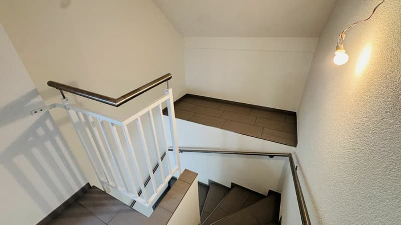 4.5-Zimmer-Maisonette mit Balkon, 2 Nasszellen, 2 Tiefgaragenplätzen, Waschturm und Keller (16)
