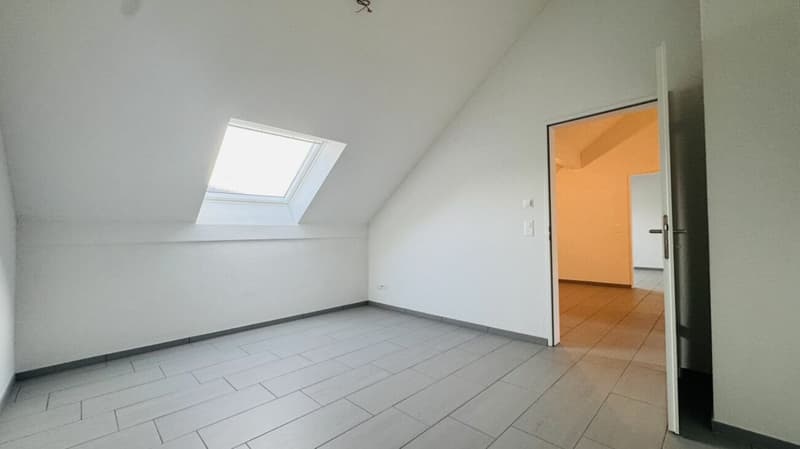 4.5-Zimmer-Maisonette mit Balkon, 2 Nasszellen, 2 Tiefgaragenplätzen, Waschturm und Keller (24)