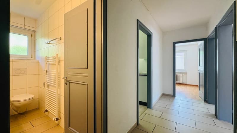 Helle 3-Zimmer-Wohnung mit schöner Aussicht an ruhiger Lage in Waldenburg (9)