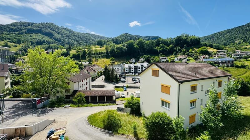 Helle 3-Zimmer-Wohnung mit schöner Aussicht an ruhiger Lage in Waldenburg (2)