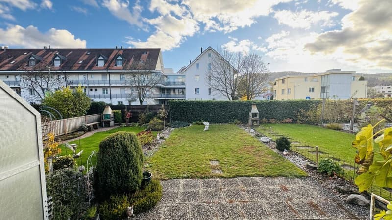 5.5-Zimmer-Reihenhaus mit Garten und Garage - sanierungsbedürftig (3)
