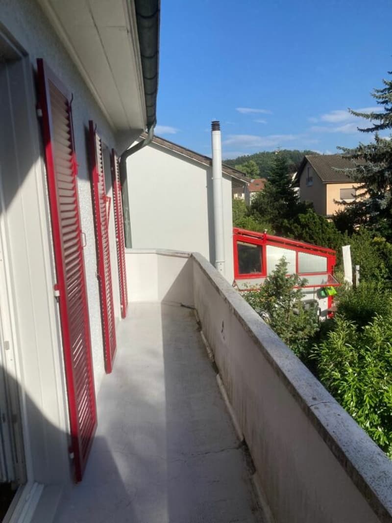 Charmantes 6-Zimmer-Einfamilienhaus mit Garten & Garagenbox in bester Lage von Muttenz (9)