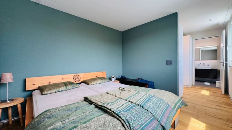 Neuwertige 5.5-Zimmer-Attikawohnung mit grosser Terrasse, 2 Nasszellen und 3 AEHP (14)