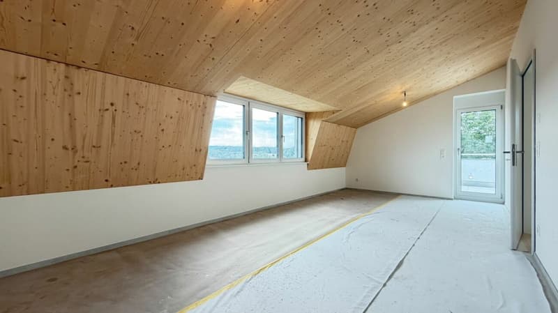 Neu ausgebaute 4.5-Zimmer-Maisonettewohnung in Oberwil inklusive 1 PP (4)
