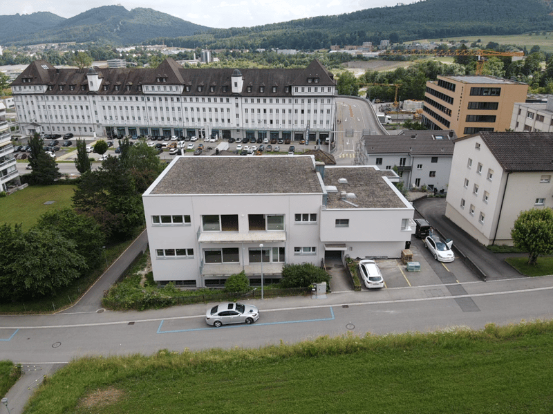 Neurenovierte 4.5-Zimmerwohnung im 1. OG - Einziehen & Wohlfühlen! (9)