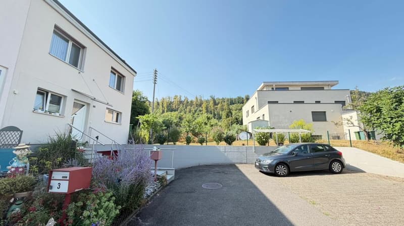 Grosszügiges Einfamilienhaus mit Garage, viel Platz und schönem Raumangebot (19)