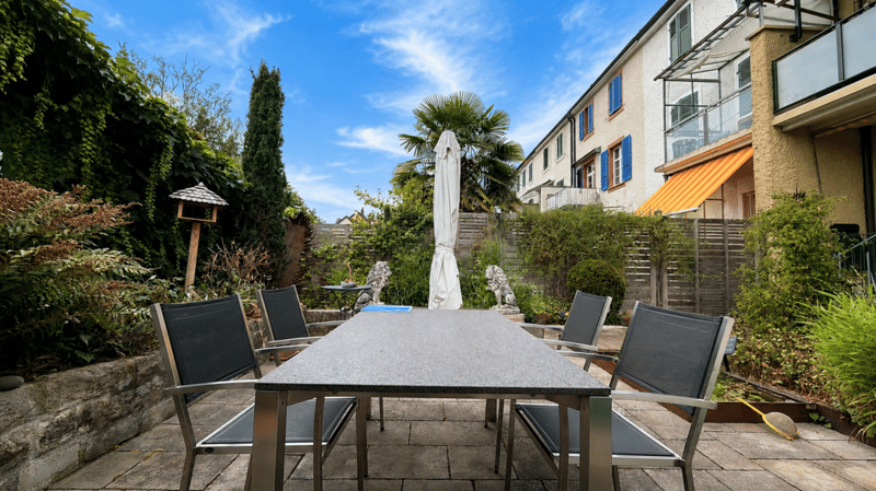 Generationenhaus mit 6.5-Zimmer-Maisonette und vermieteter 3-Zimmerwohnung (2)