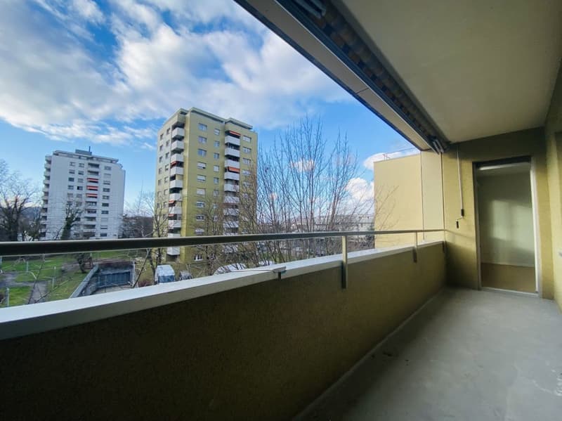 Nachmieter per sofort gesucht -genütliche 3.5-Zimmerwohnung mit Balkon (9)
