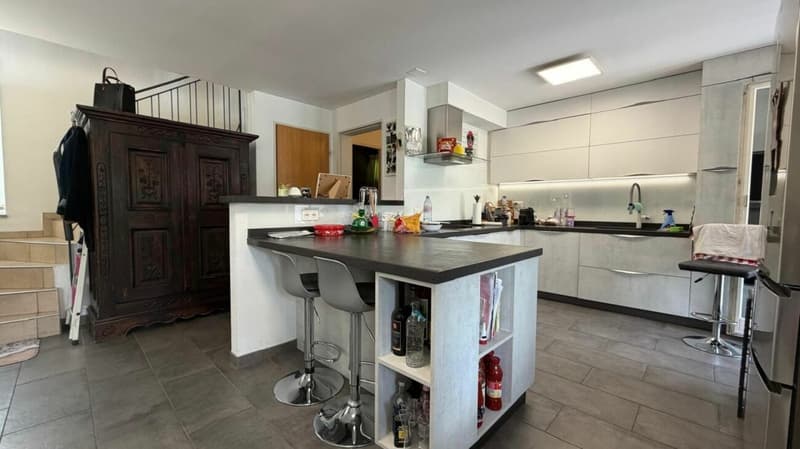 HIER BEGINNT IHR NEUES ZUHAUSE - 5½ ZIMMER, SONNIGER GARTEN & VIEL PLATZ IN AESCH (7)