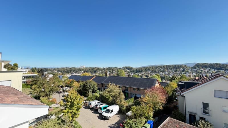 Über den Dächern von Oberwil - Maisonette mit Weitsicht, Eckbalkon und Dachterrasse (15)
