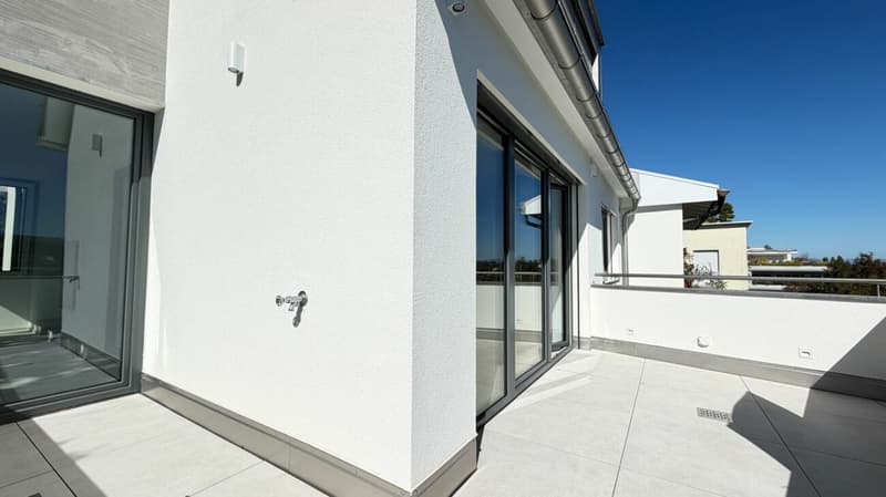 Über den Dächern von Oberwil - Maisonette mit Weitsicht, Eckbalkon und Dachterrasse (12)