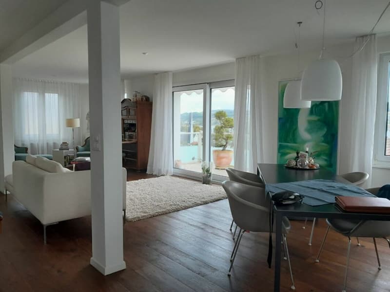 Wohnen mit Weitblick über dem Bodensee, 2 Wohneinheiten, 3 Bädern und Garage (10)