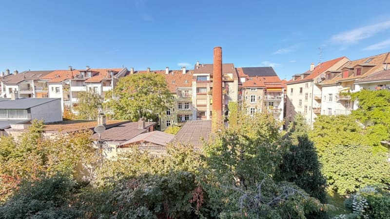 2.5-Zimmer-Eigentumswohnung mit Balkon und Lift in Basel (14)