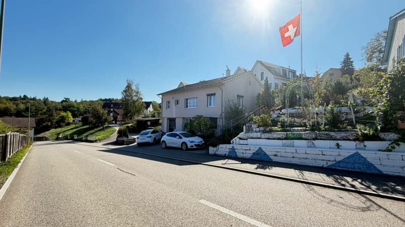 VIEL PLATZ, SONNE & WEITSICHT - 4.5-ZIMMER-EFH MIT 580 M² GRUNDSTÜCK & GROSSER GARAGE (27)