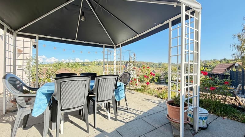 VIEL PLATZ, SONNE & WEITSICHT - 4.5-ZIMMER-EFH MIT 580 M² GRUNDSTÜCK & GROSSER GARAGE (9)