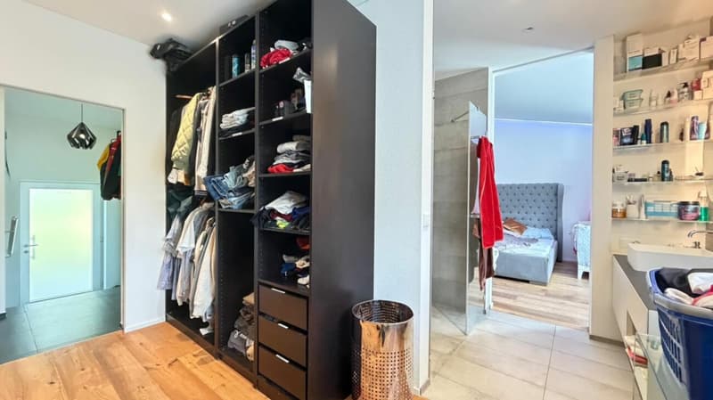 7.5-Zimmer-Haus mit Einliegerwohnung & Weitblick (11)