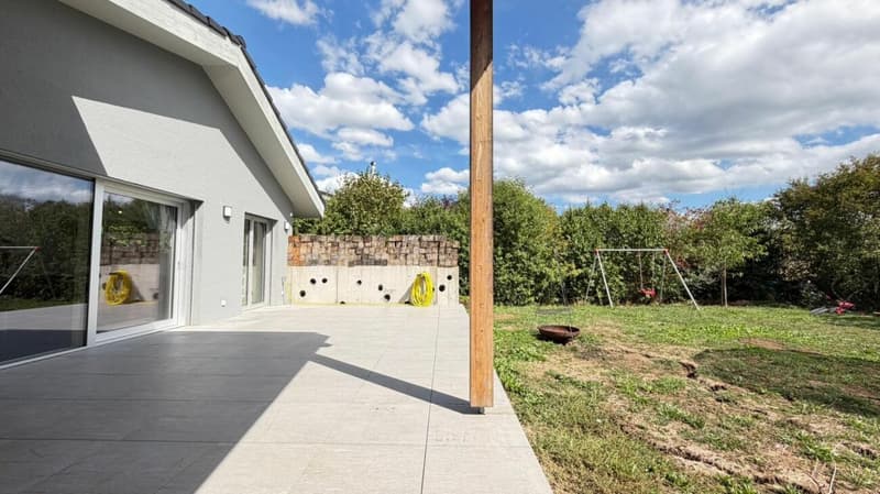 7.5-Zimmer-Haus mit Einliegerwohnung & Weitblick (17)