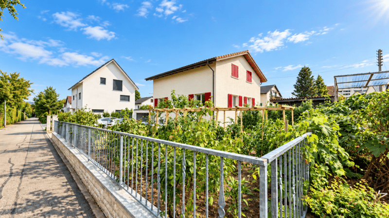 Freiheit & Platz - Haus mit Doppelgarage & Garten (3)