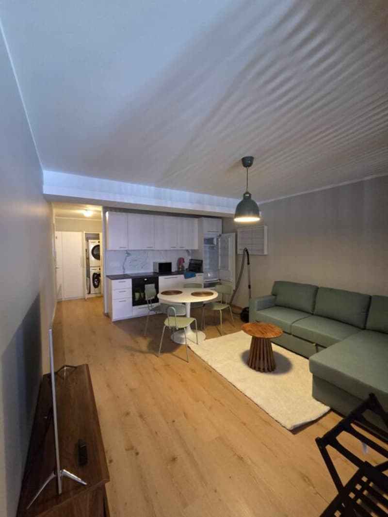 Möbliert wohnen - 1.5 Zimmer, 44 m² & Balkon (5)