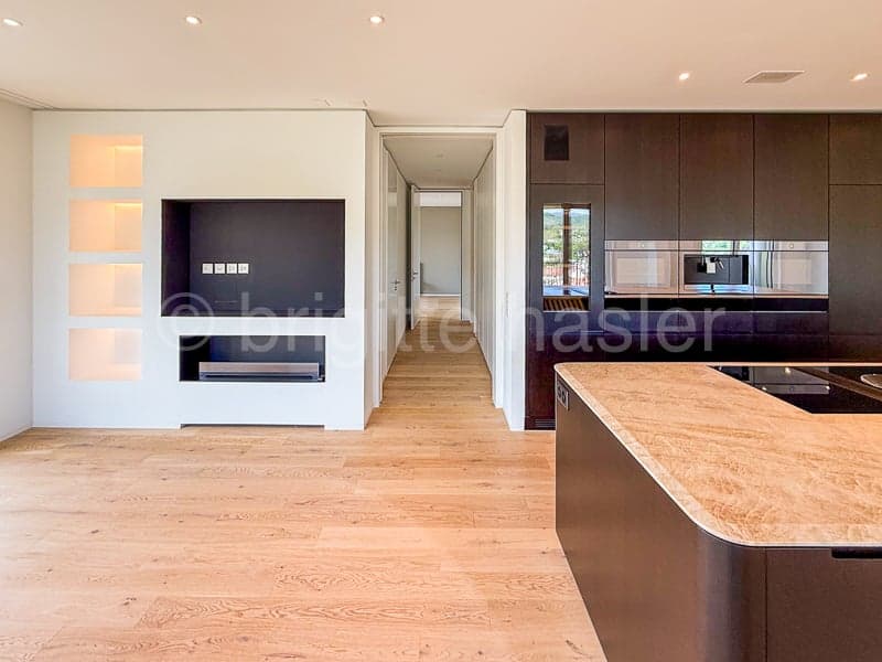 Exklusive Maisonette-Einheit mit hochwertigem Innenausbau und traumhafter Panoramaaussicht (7)