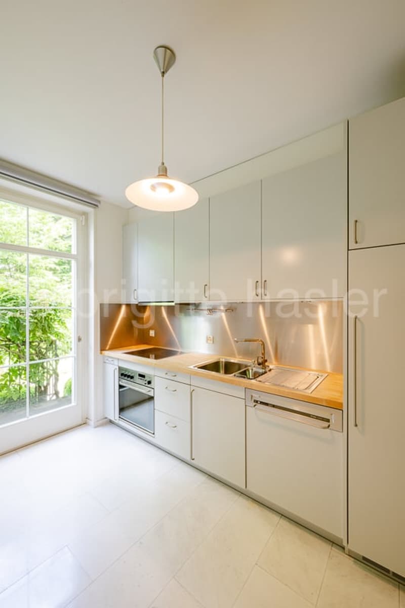 8-Zimmer-Stadthaus an beliebter Wohnlage im Bachletten-Quartier (6)