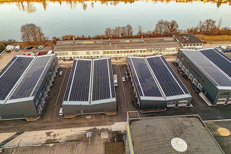 Neubau 2025 - Moderne Gewerbeboxen in Wallbach (8)