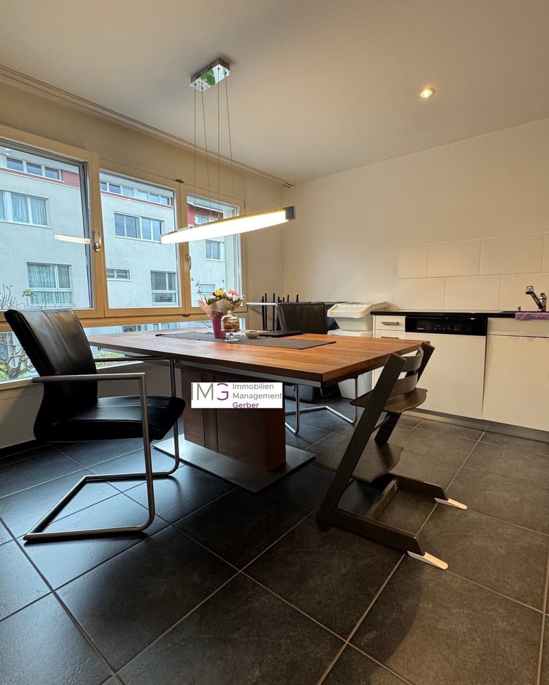 Mint-condition apartment with private laundry room (4)